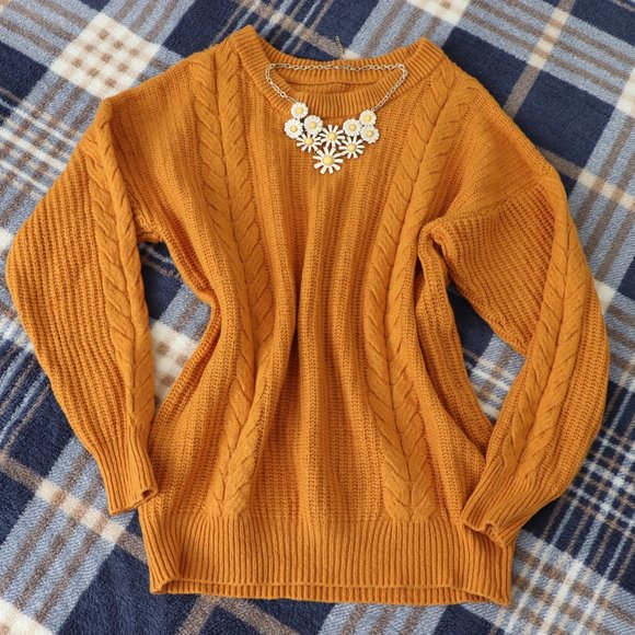 Oversized Chunky Fall Crewneck Sweater - Picture 5 of 15